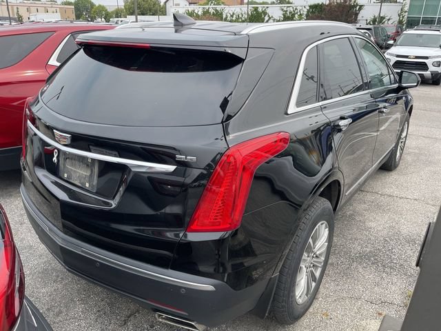 Used 2018 Cadillac XT5 Luxury w/ Driver Awareness Package FWD image 9