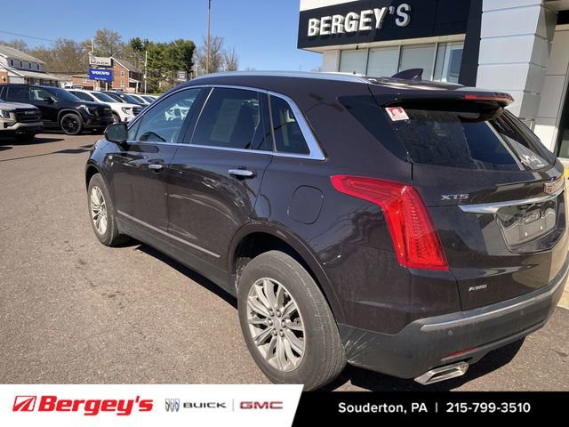 Used 2018 Cadillac XT5 Luxury w/ Driver Awareness Package image 3