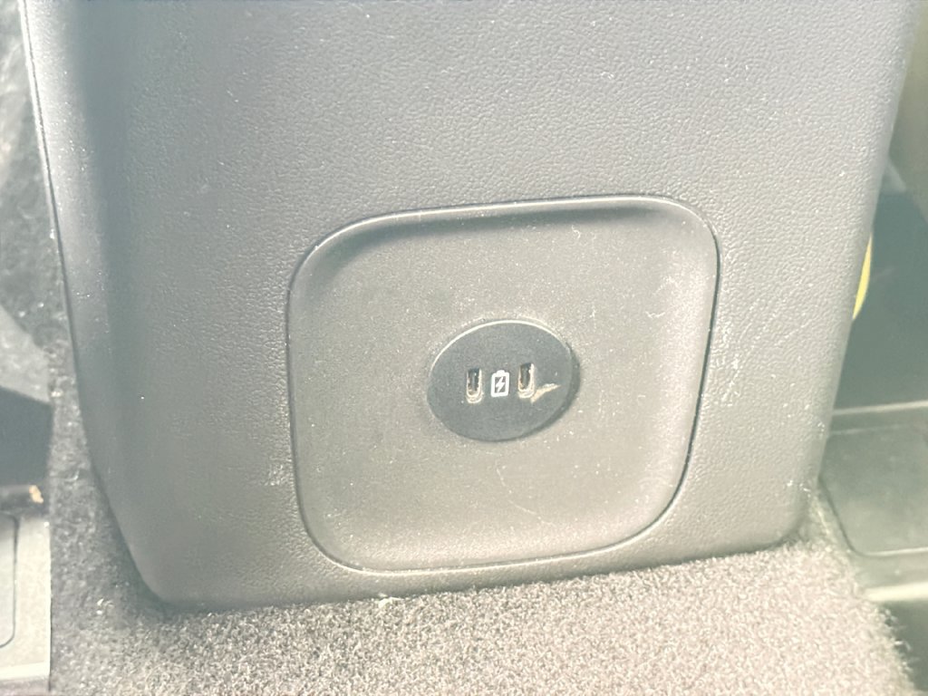 Used 2025 Ford Escape ST-Line Select AWD/4WD image 34