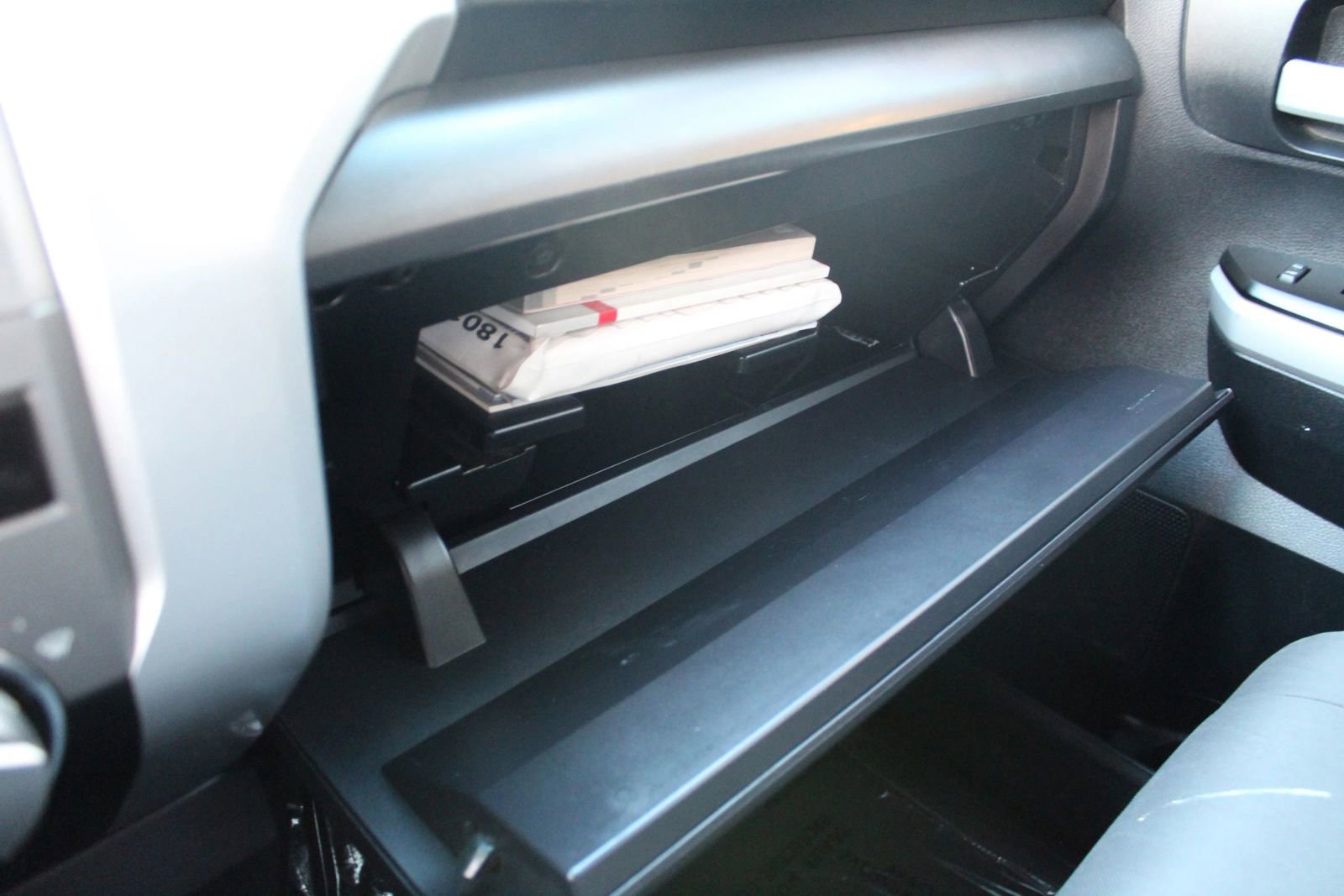 Used 2018 Toyota Tundra SR5 RWD image 20