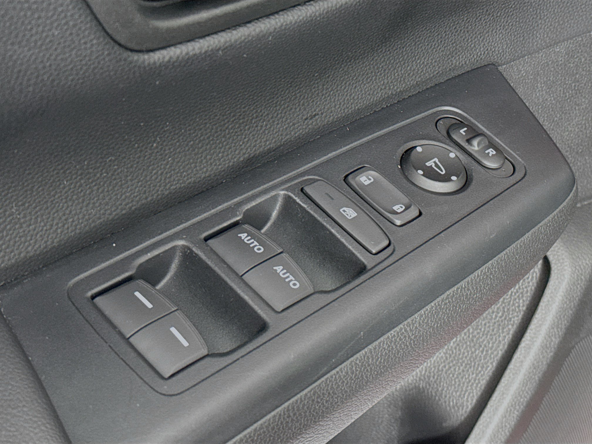 Certified 2024 Honda CR-V EX image 17