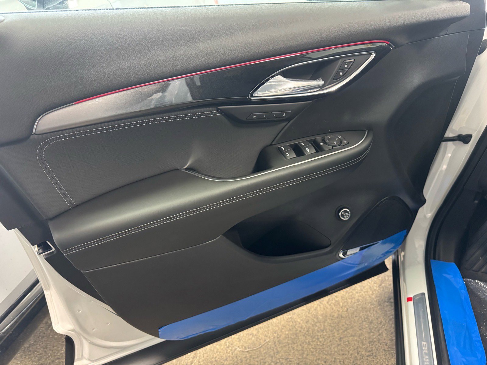 New 2026 Buick Envision Preferred image 13