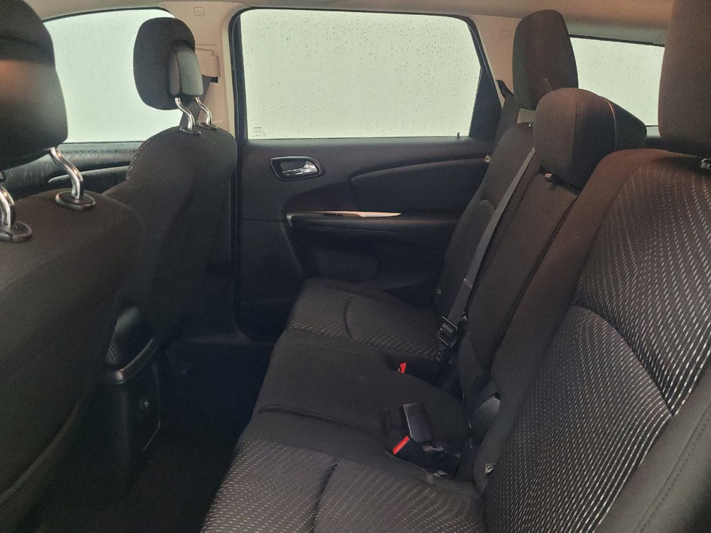 Used 2020 Dodge Journey SE FWD image 18
