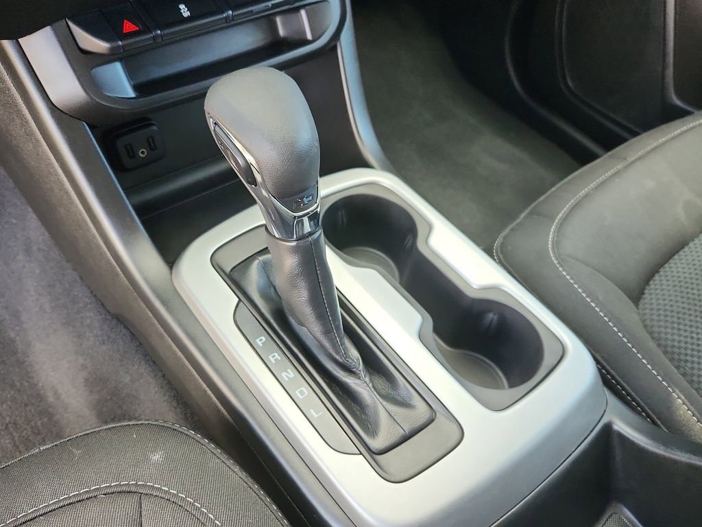 Used 2022 Chevrolet Colorado LT w/ LT Convenience Package AWD/4WD image 22