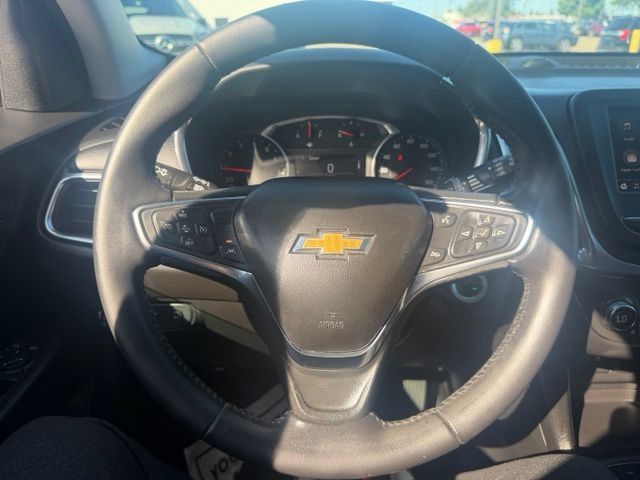 Used 2020 Chevrolet Equinox LT w/ Driver Convenience Package AWD/4WD image 16
