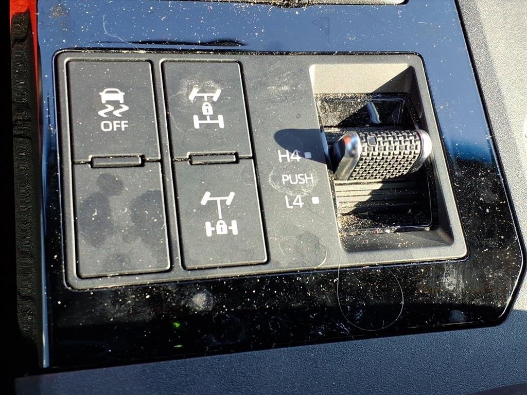 Used 2025 Toyota Land Cruiser 1958 image 5