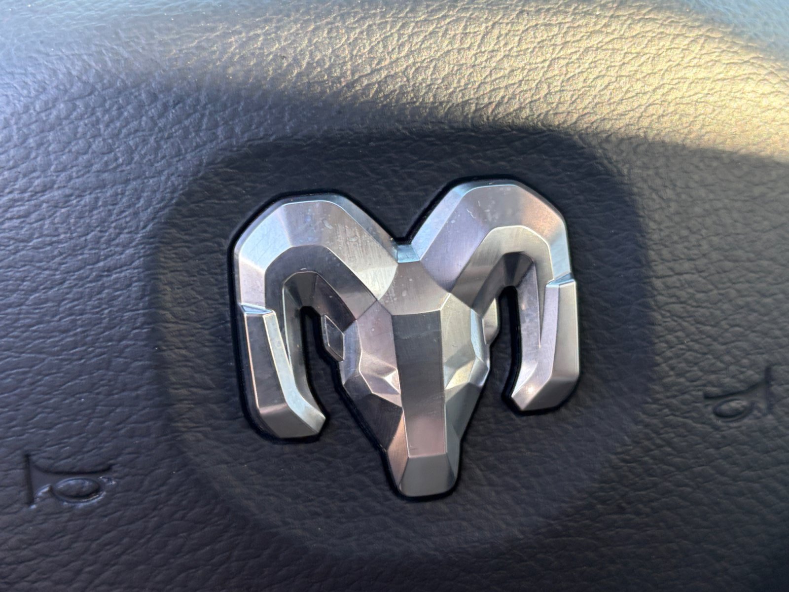 Used 2019 RAM 3500 Limited w/ Max Tow Package AWD/4WD image 33