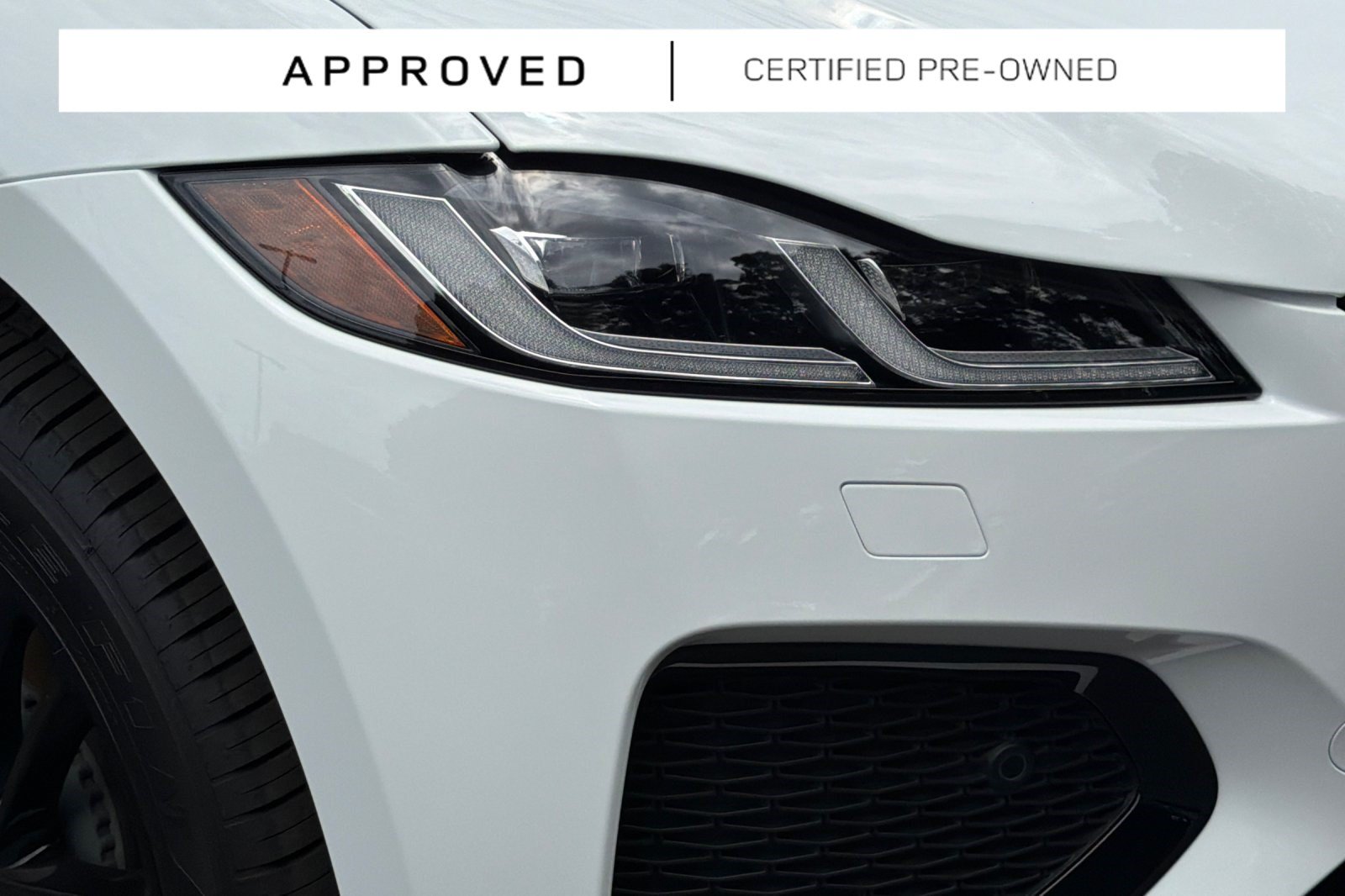 Used 2025 Jaguar F-PACE R-Dynamic S AWD/4WD image 12