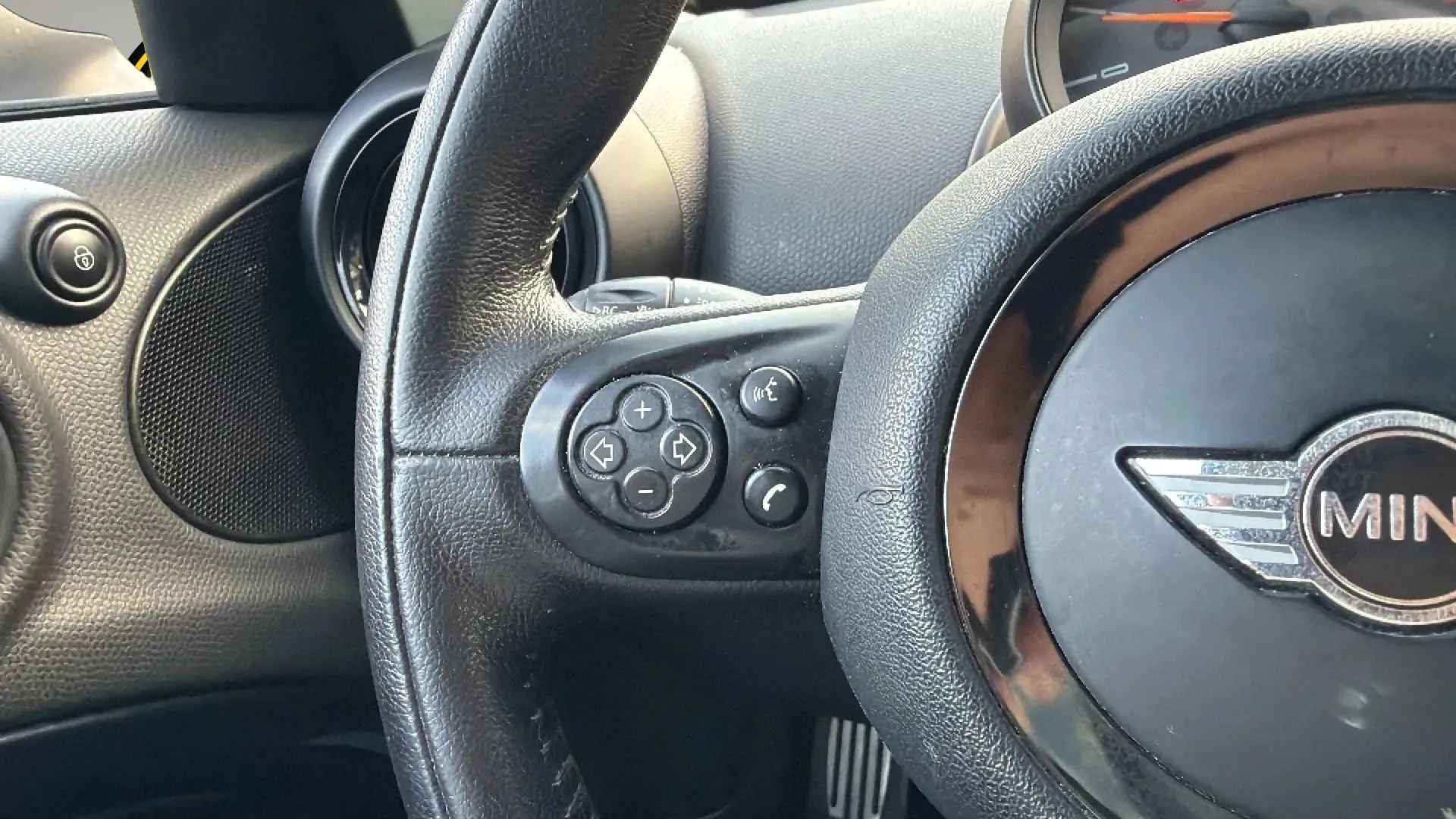 Used 2015 MINI Cooper Countryman S AWD/4WD image 28