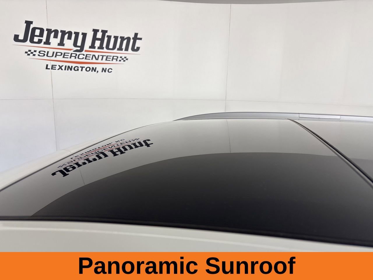 Used 2023 INFINITI QX60 Luxe w/ Cargo Package image 8