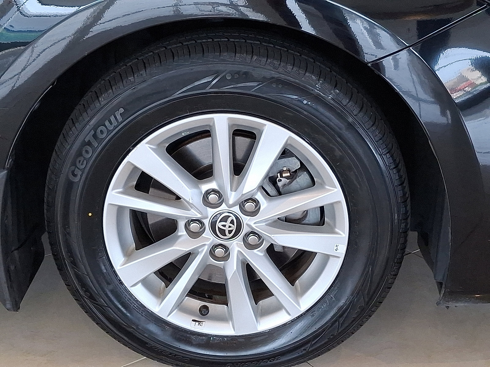 Certified 2025 Toyota Camry LE image 9