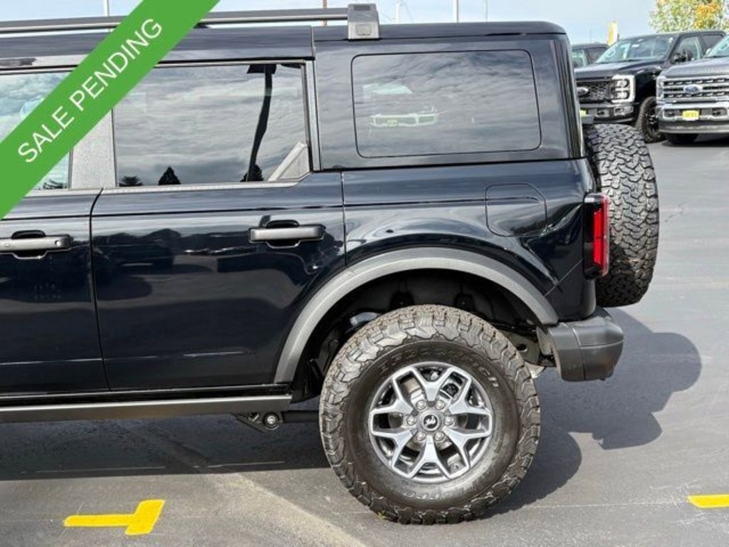 New 2025 Ford Bronco Badlands image 11