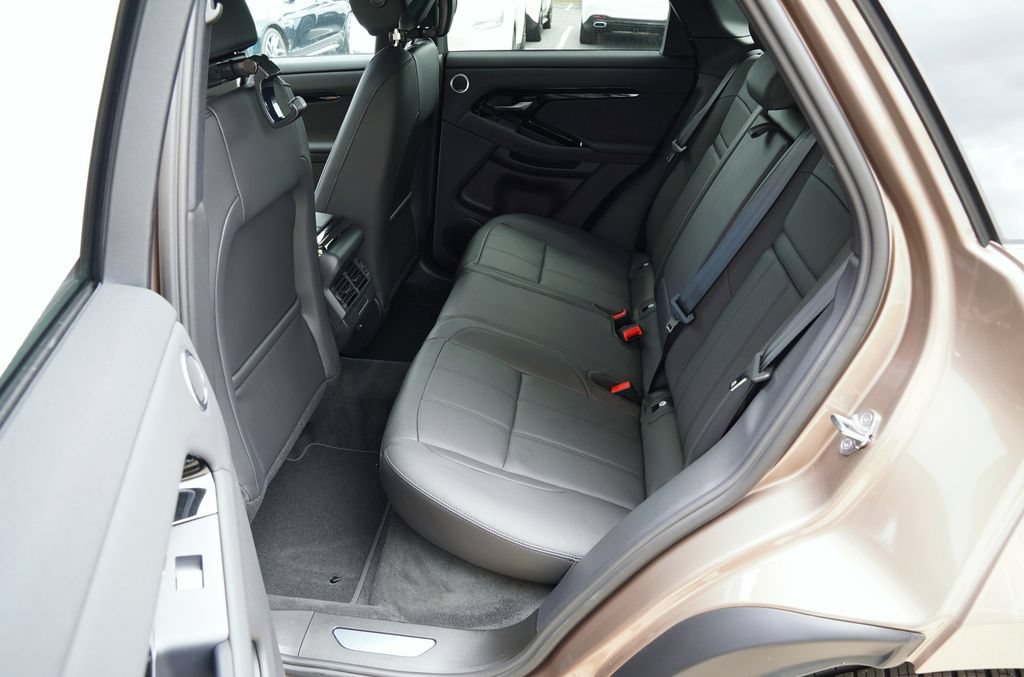 New 2026 Land Rover Range Rover Evoque S AWD/4WD image 34