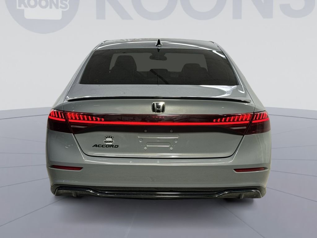 Used 2023 Honda Accord Sport image 11