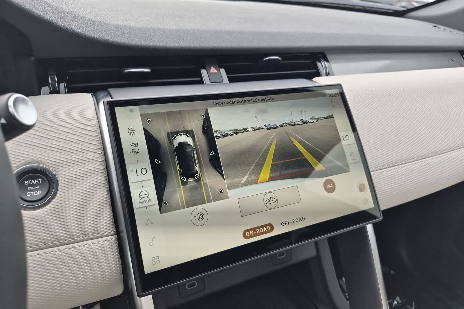 New 2026 Land Rover Discovery Sport Landmark AWD/4WD image 28