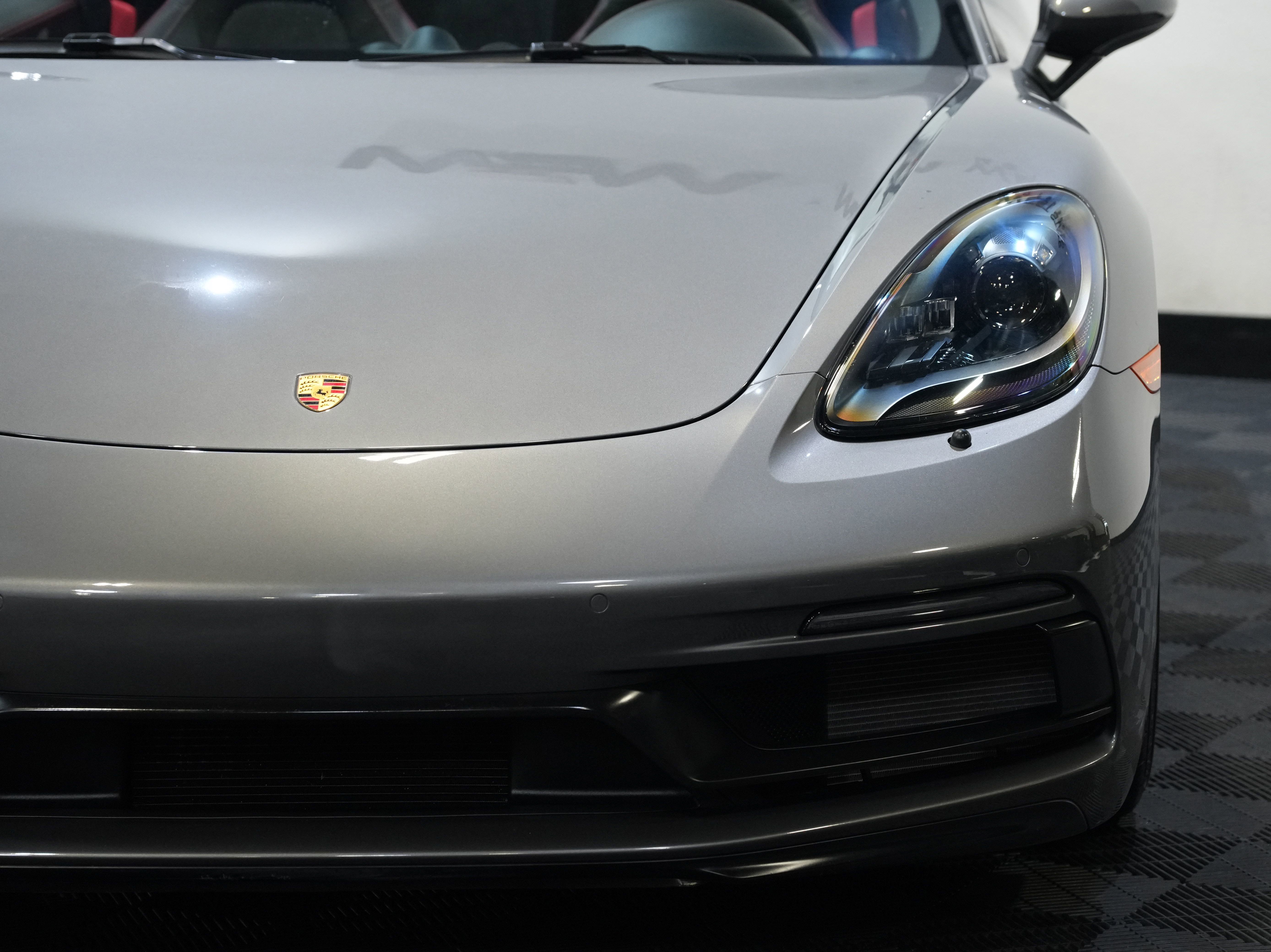 Used 2023 Porsche 718 Boxster GTS RWD image 11