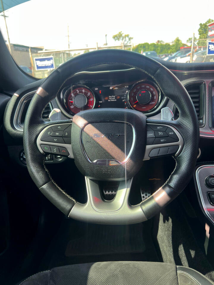 Used 2017 Dodge Challenger SRT Hellcat image 43