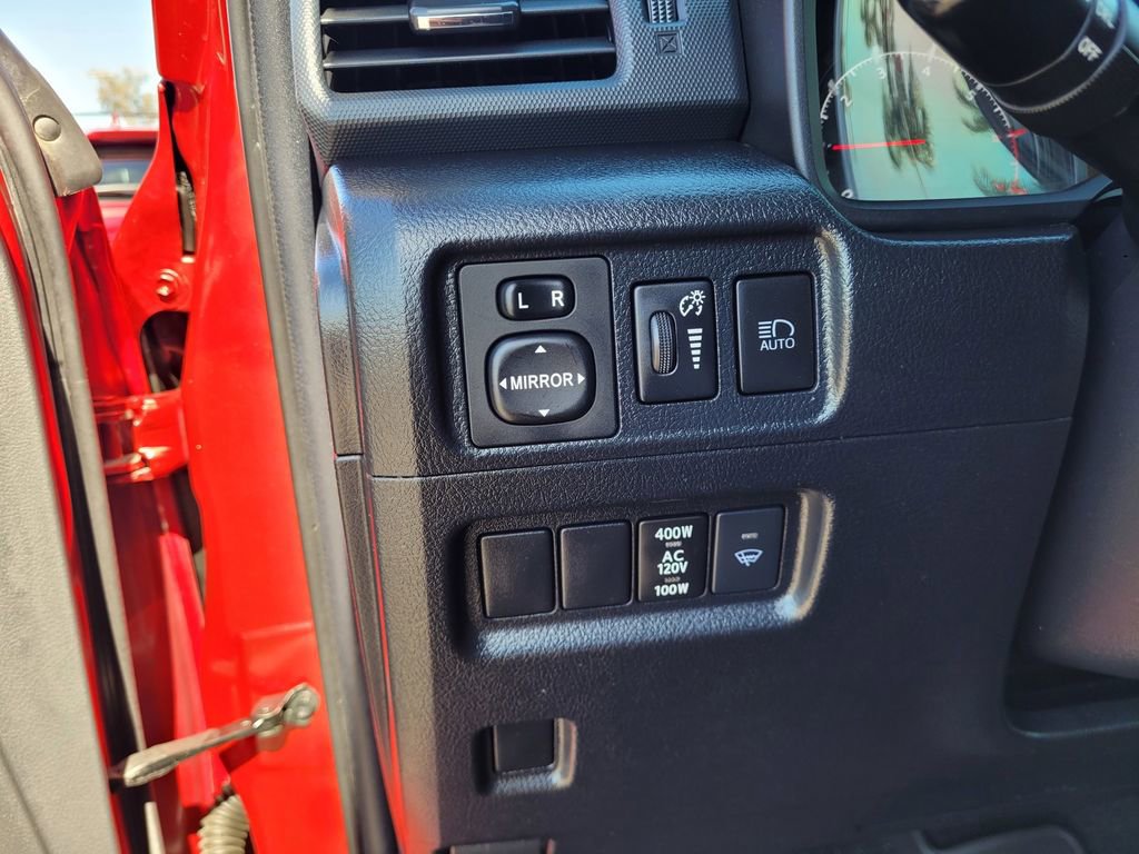 Used 2022 Toyota 4Runner SR5 Premium w/ Moonroof Package image 27
