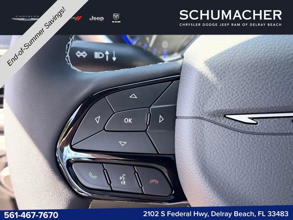 New 2027 Chrysler Pacifica Limited AWD/4WD image 21