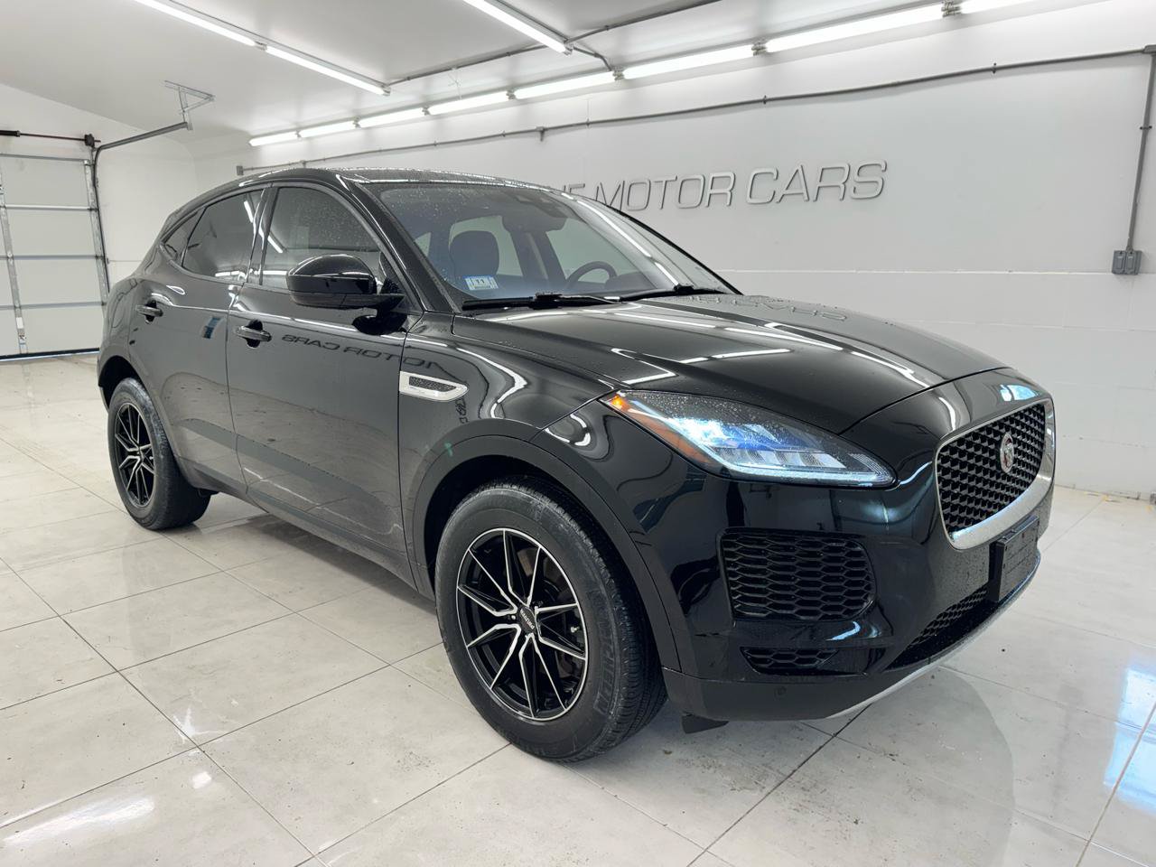 Used 2020 Jaguar E-PACE AWD/4WD image 3