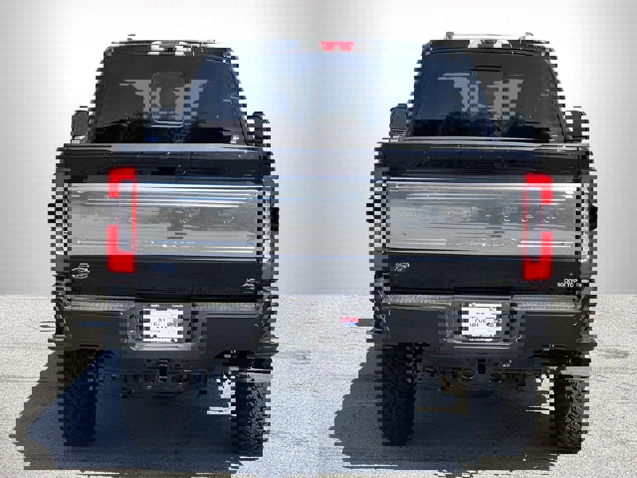 New 2026 Ford F250 Platinum w/ Platinum Plus Package image 30