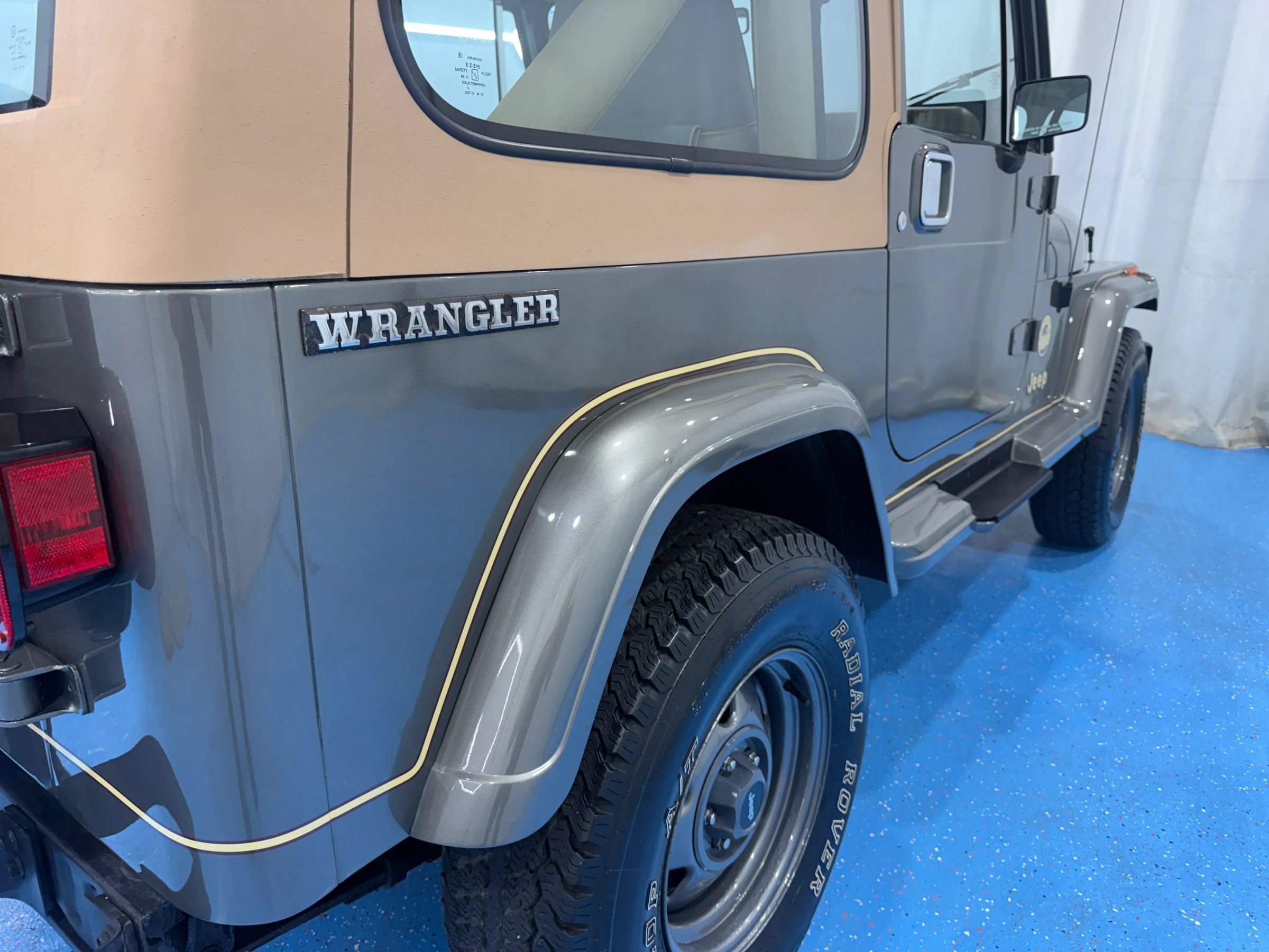 Used 1988 Jeep Wrangler Sahara AWD/4WD image 7