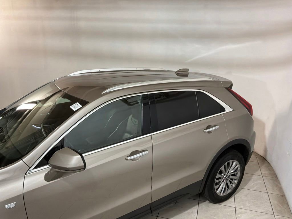 Used 2024 Cadillac XT4 Premium Luxury AWD/4WD image 23