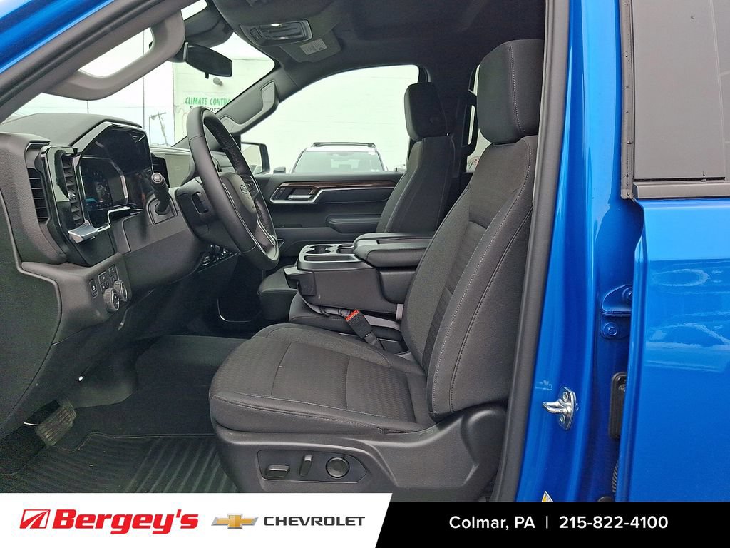 Certified 2026 Chevrolet Silverado 1500 RST AWD/4WD image 16