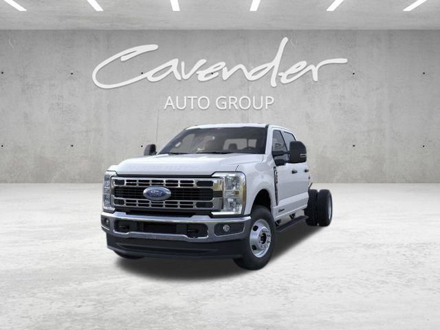 New 2026 Ford F350 XL w/ XL Chrome Package image 2