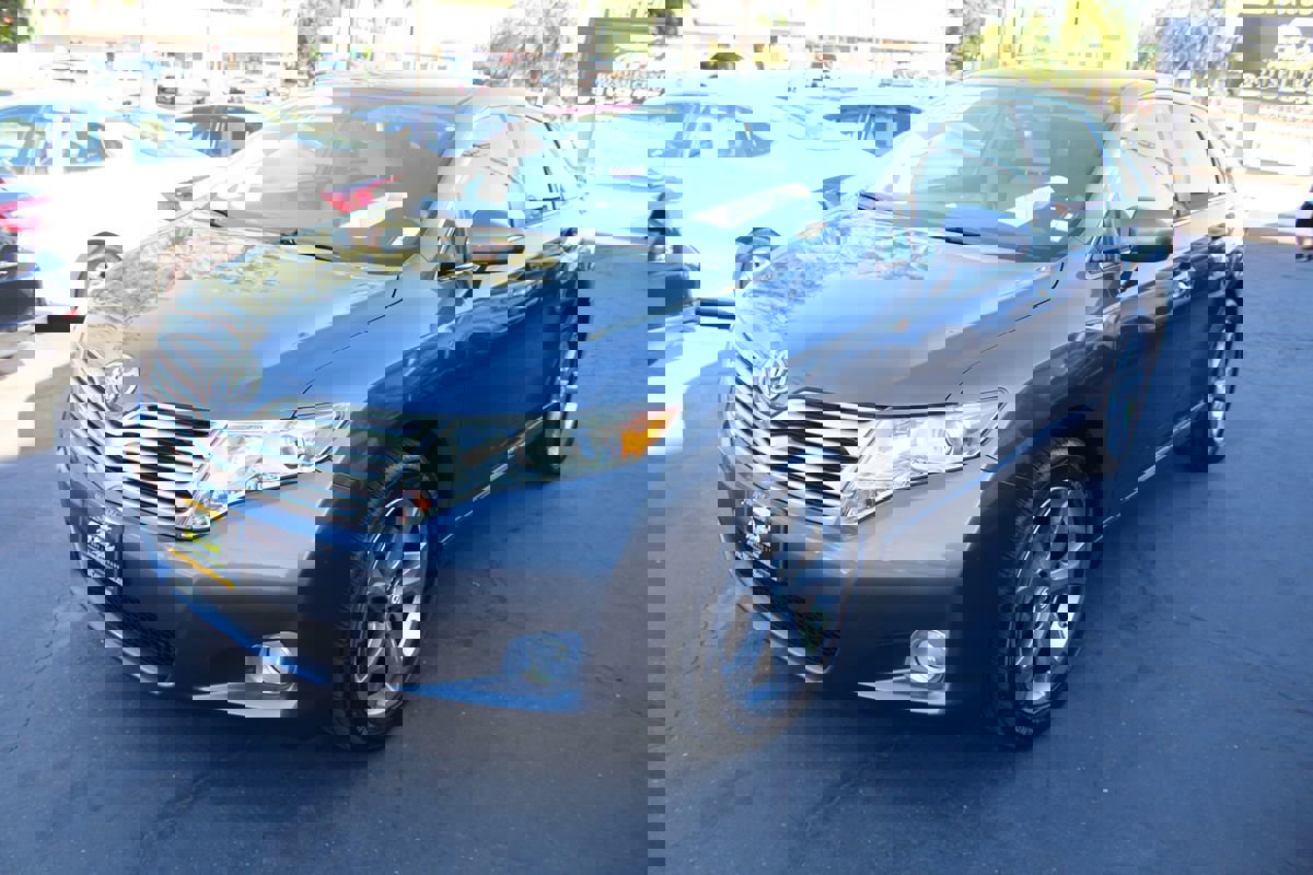 Used 2009 Toyota Venza image 4