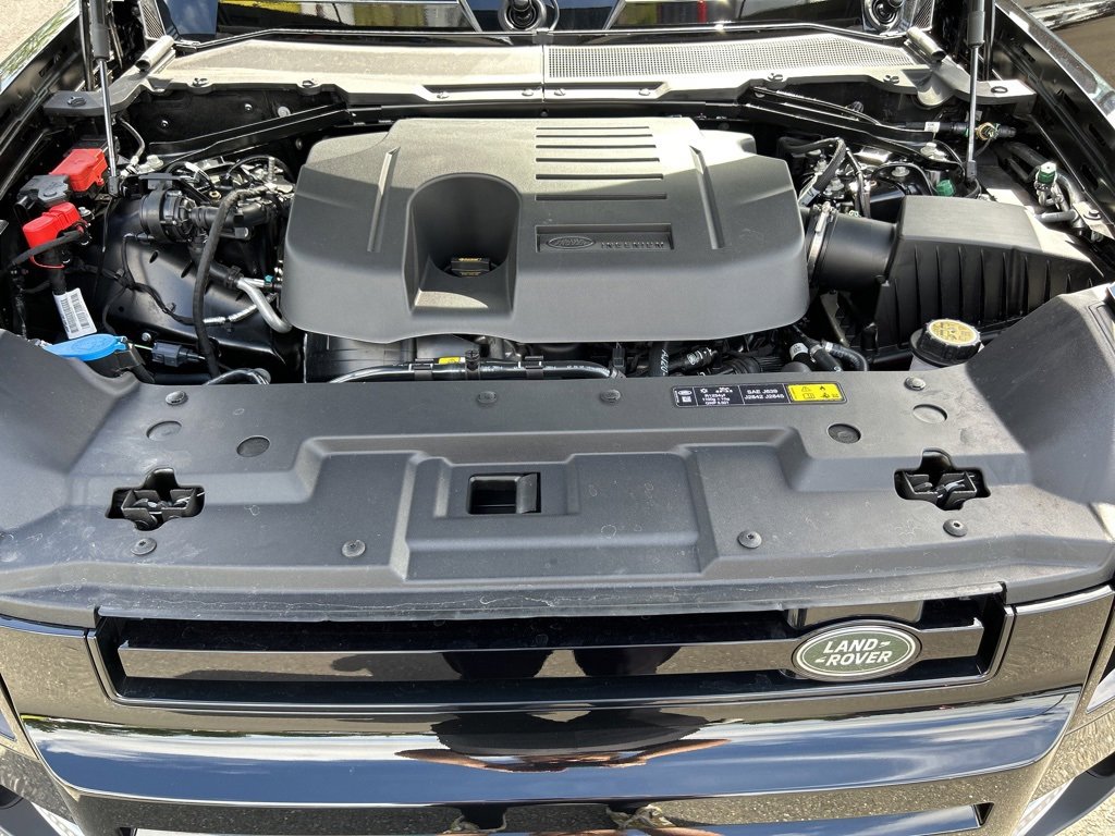 New 2025 Land Rover Defender 130 S image 29