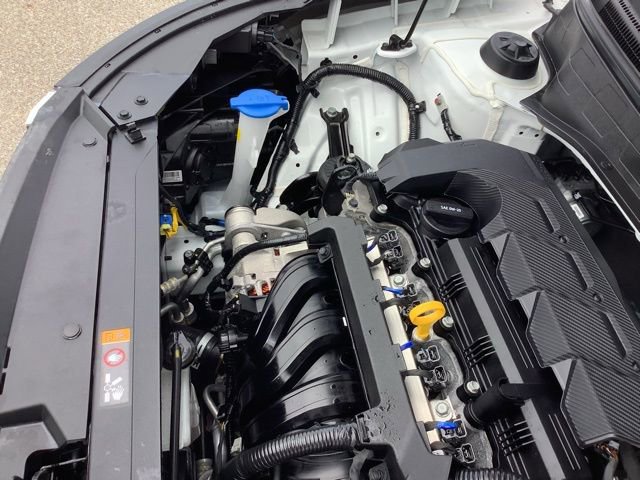 Certified 2026 Hyundai Venue SEL image 18