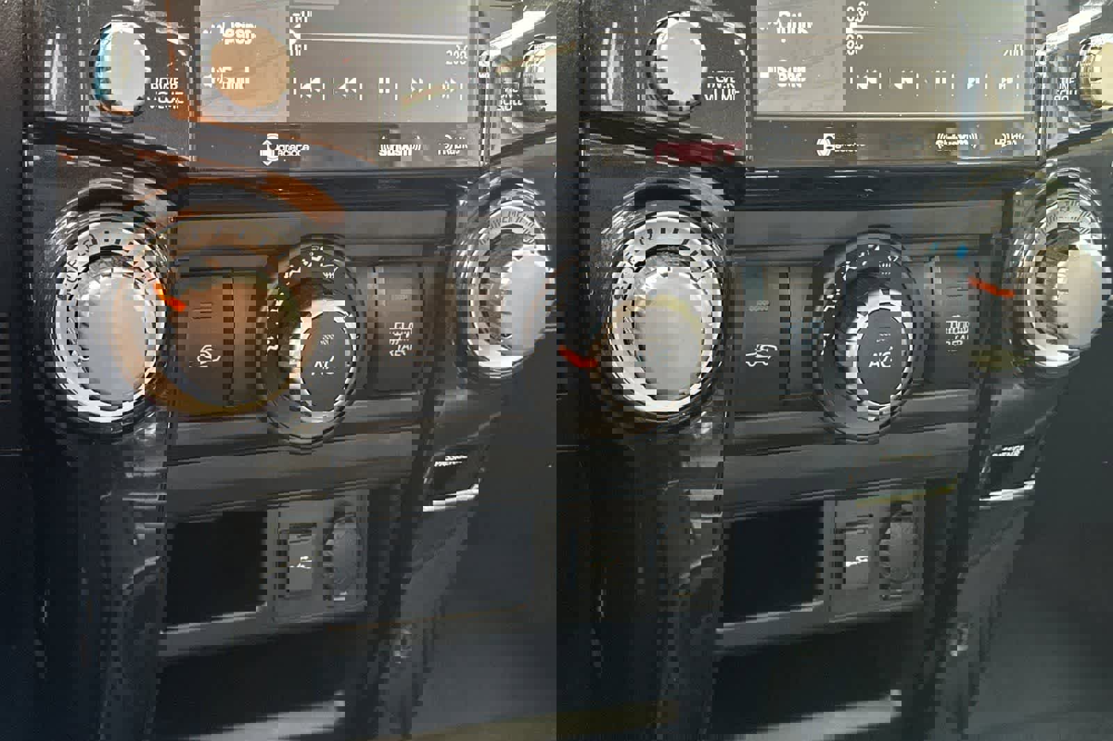 Used 2021 Toyota 4Runner Venture w/ Moonroof Package image 22