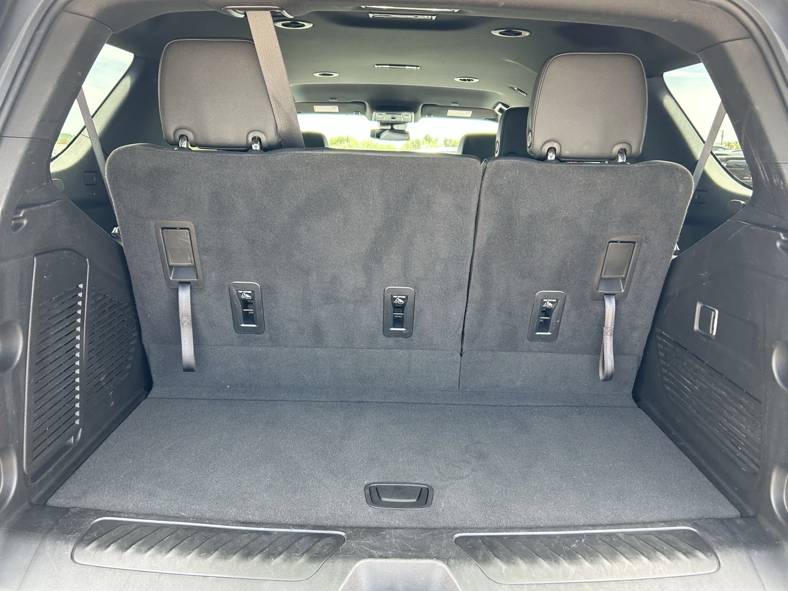 Certified 2024 Chevrolet Tahoe LT RWD image 10