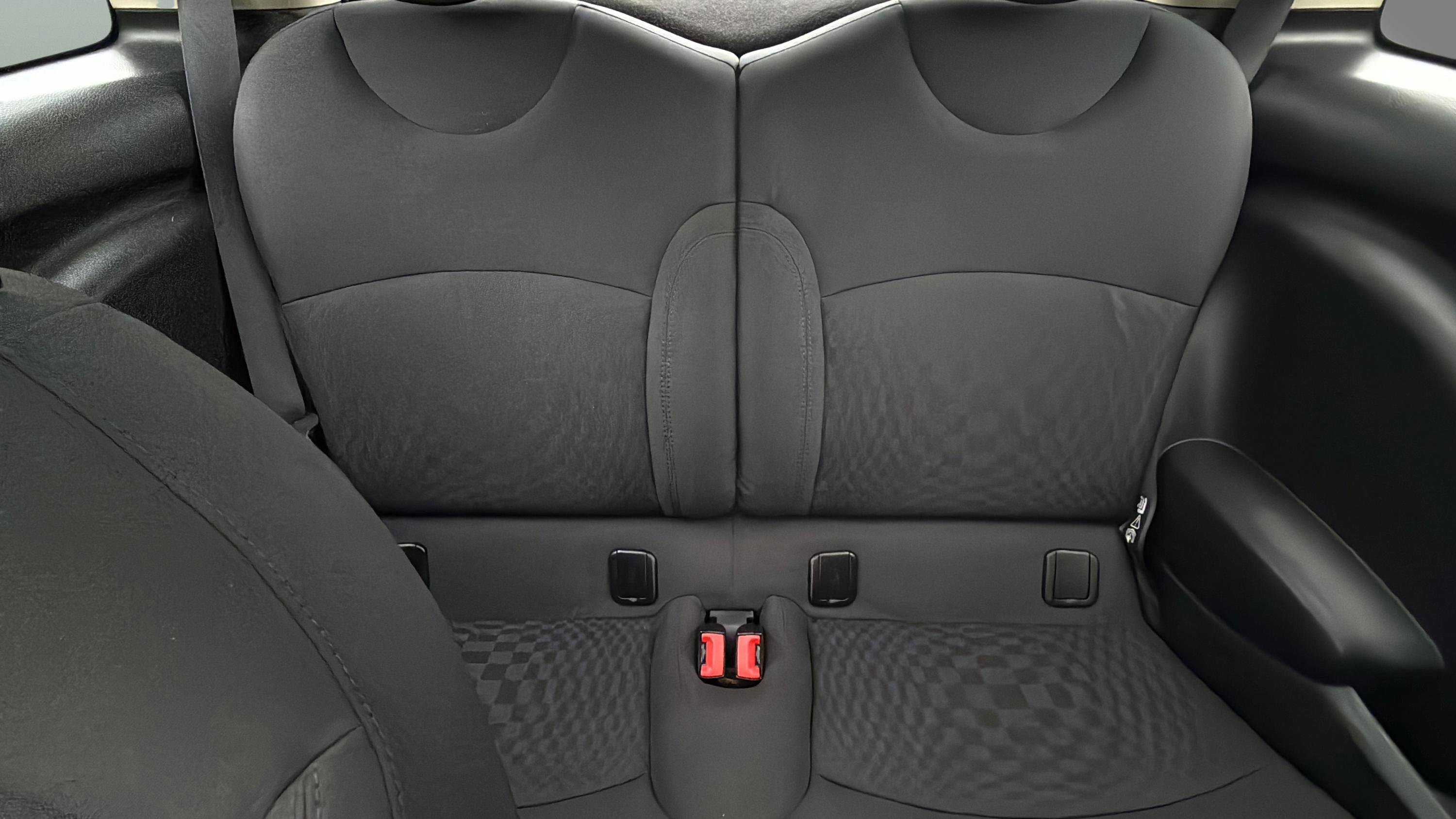 Used 2011 MINI Cooper S image 23