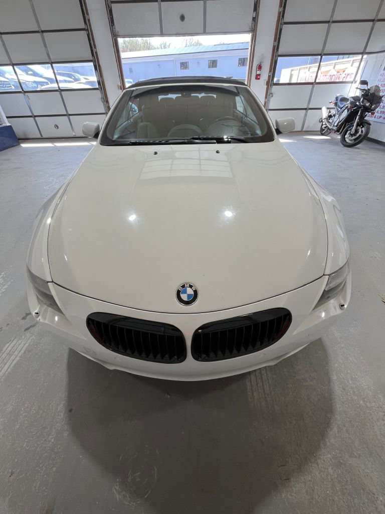 Used 2005 BMW 645Ci Convertible image 2