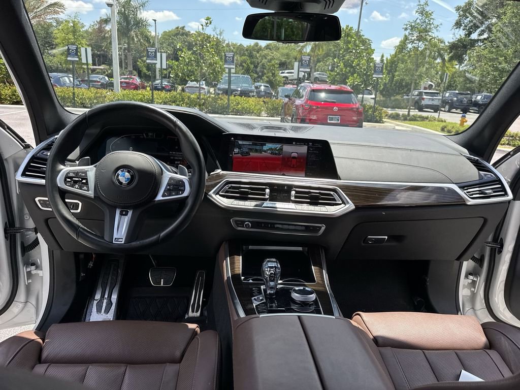 Used 2019 BMW X5 xDrive50i w/ M Sport Package AWD/4WD image 36