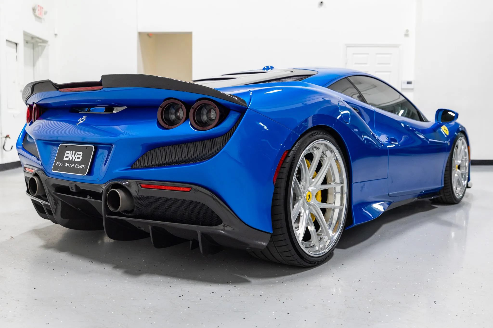 Used 2020 Ferrari F8 Tributo RWD image 20