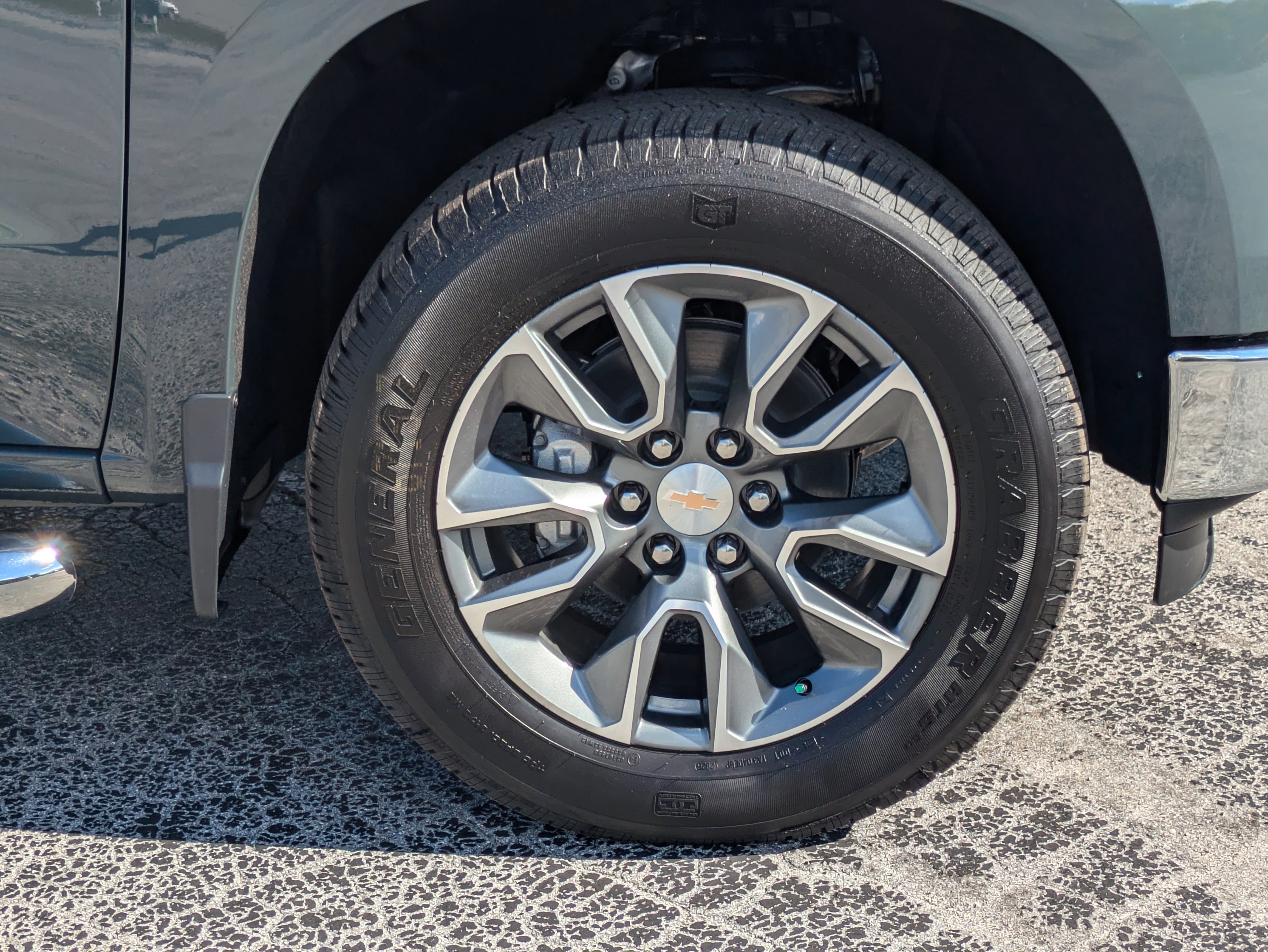 New 2026 Chevrolet Silverado 1500 LT w/ All Star Edition Plus image 12