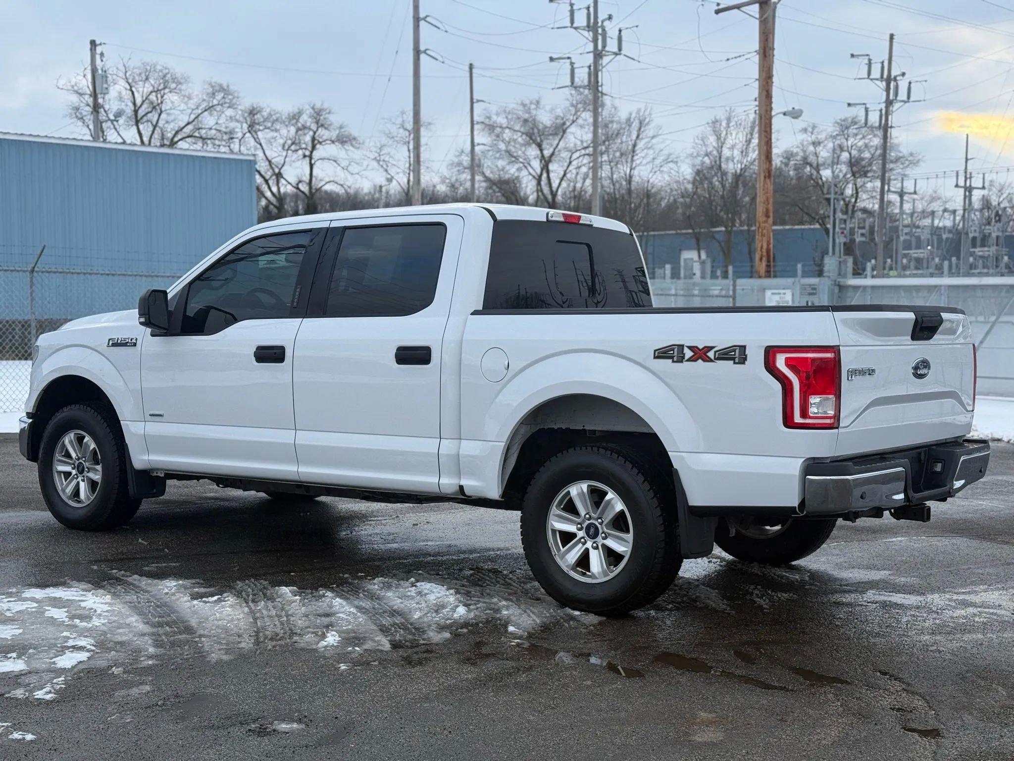 Used 2017 Ford F150 XLT w/ Equipment Group 301A Mid image 7