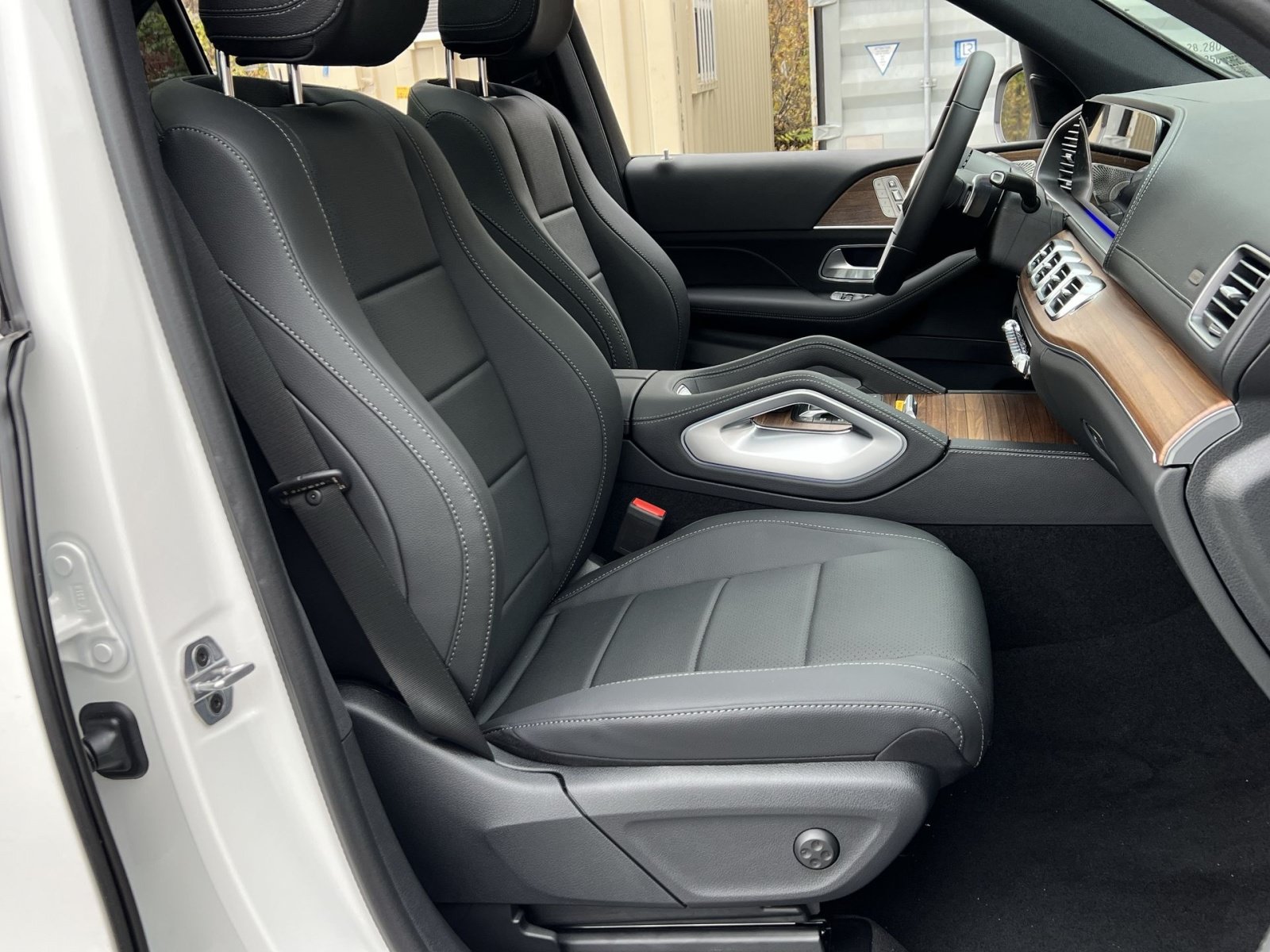 Used 2026 Mercedes-Benz GLE 350 4MATIC image 26