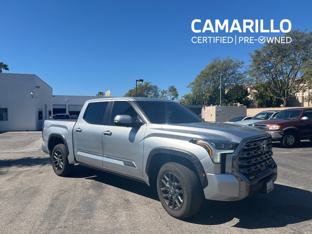 Used 2025 Toyota Tundra Platinum image 1