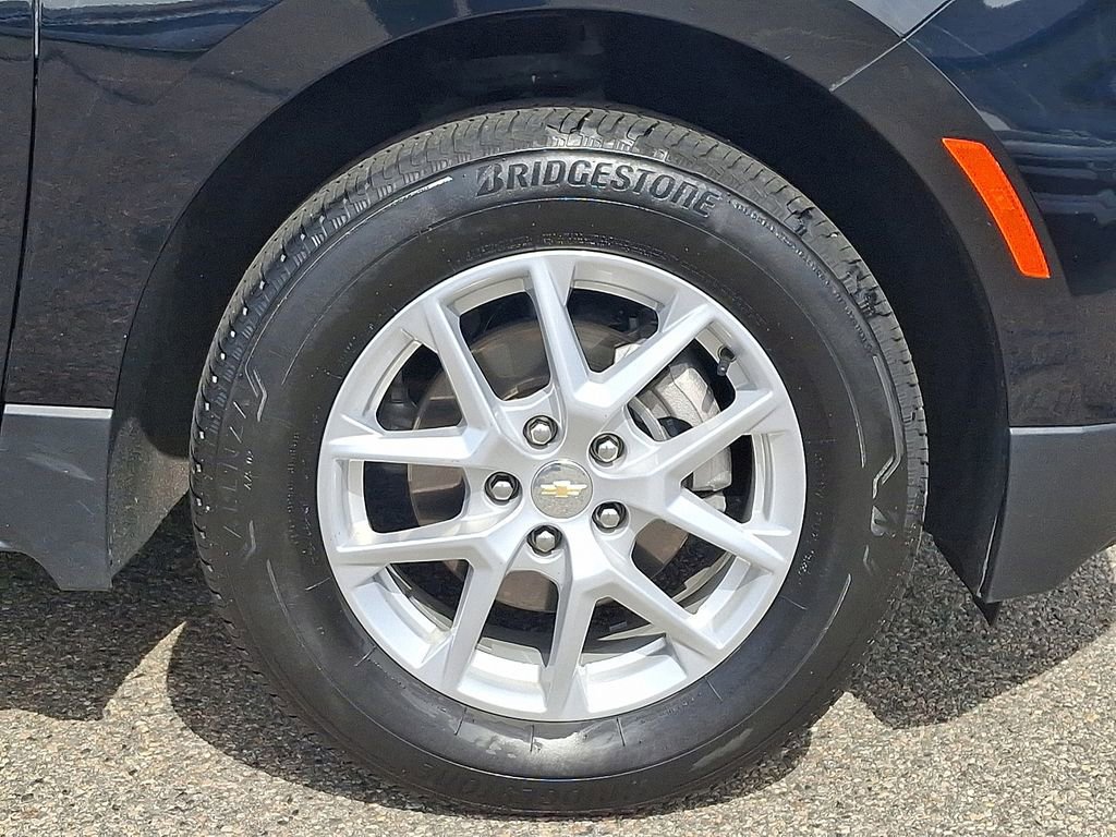 Used 2023 Chevrolet Equinox LT image 8