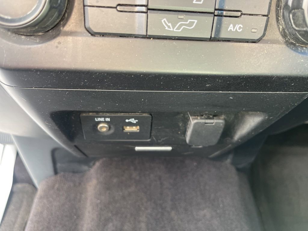 Used 2015 Ford F150 XL w/ Equipment Group 101A Mid image 27