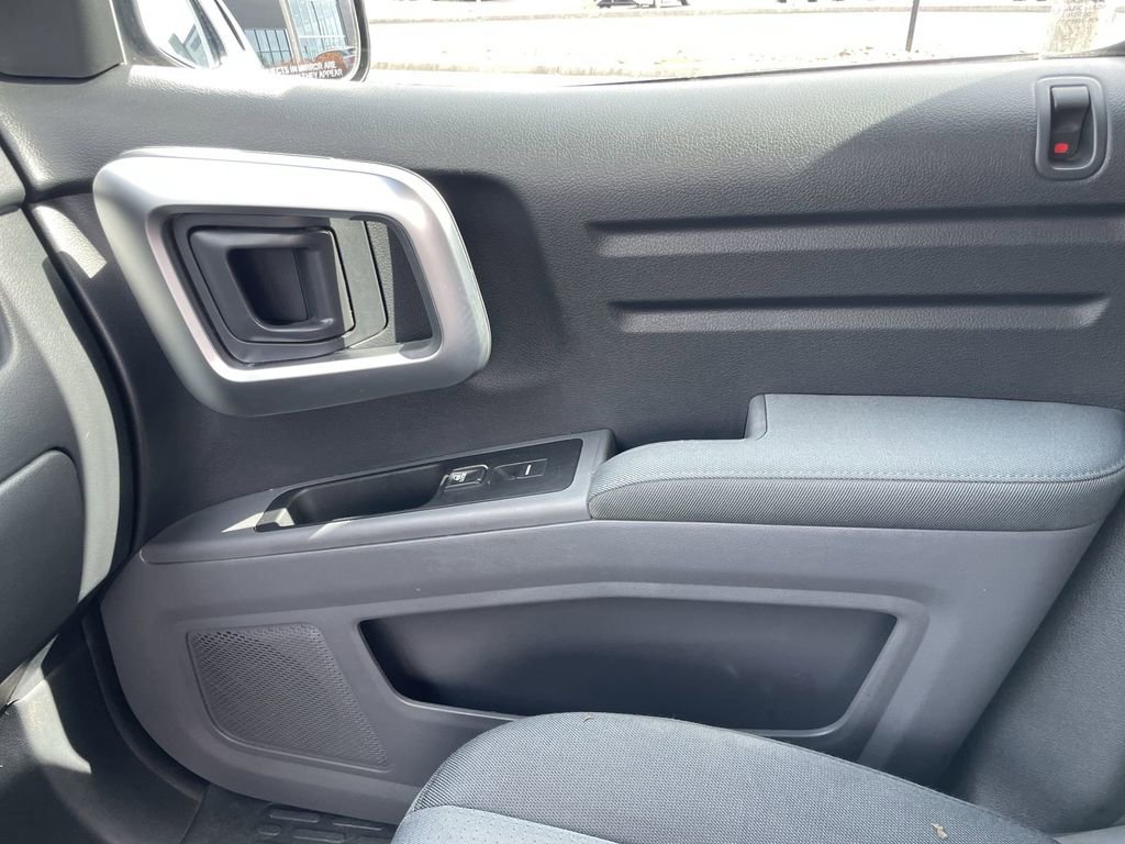 Used 2007 Honda Ridgeline RTX image 18