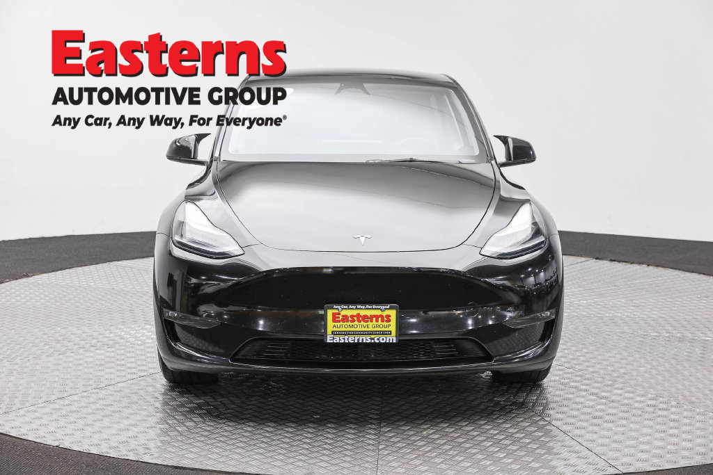 Used 2023 Tesla Model Y Long Range AWD/4WD image 3