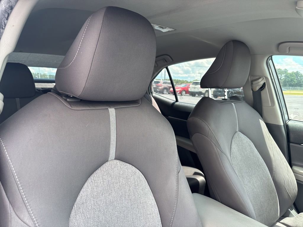 Used 2021 Toyota Camry LE FWD image 24