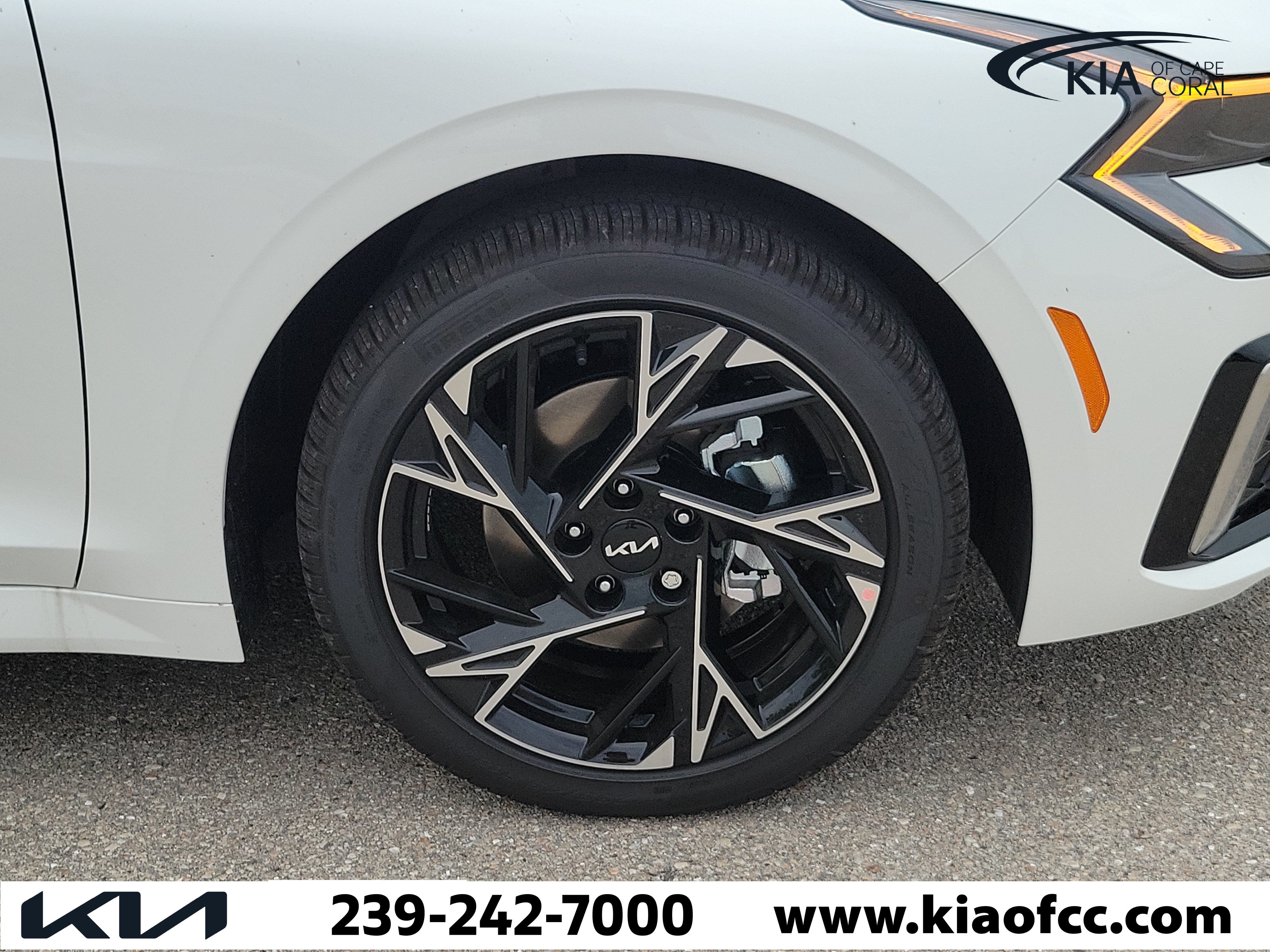 New 2026 Kia K5 GT-Line FWD image 7