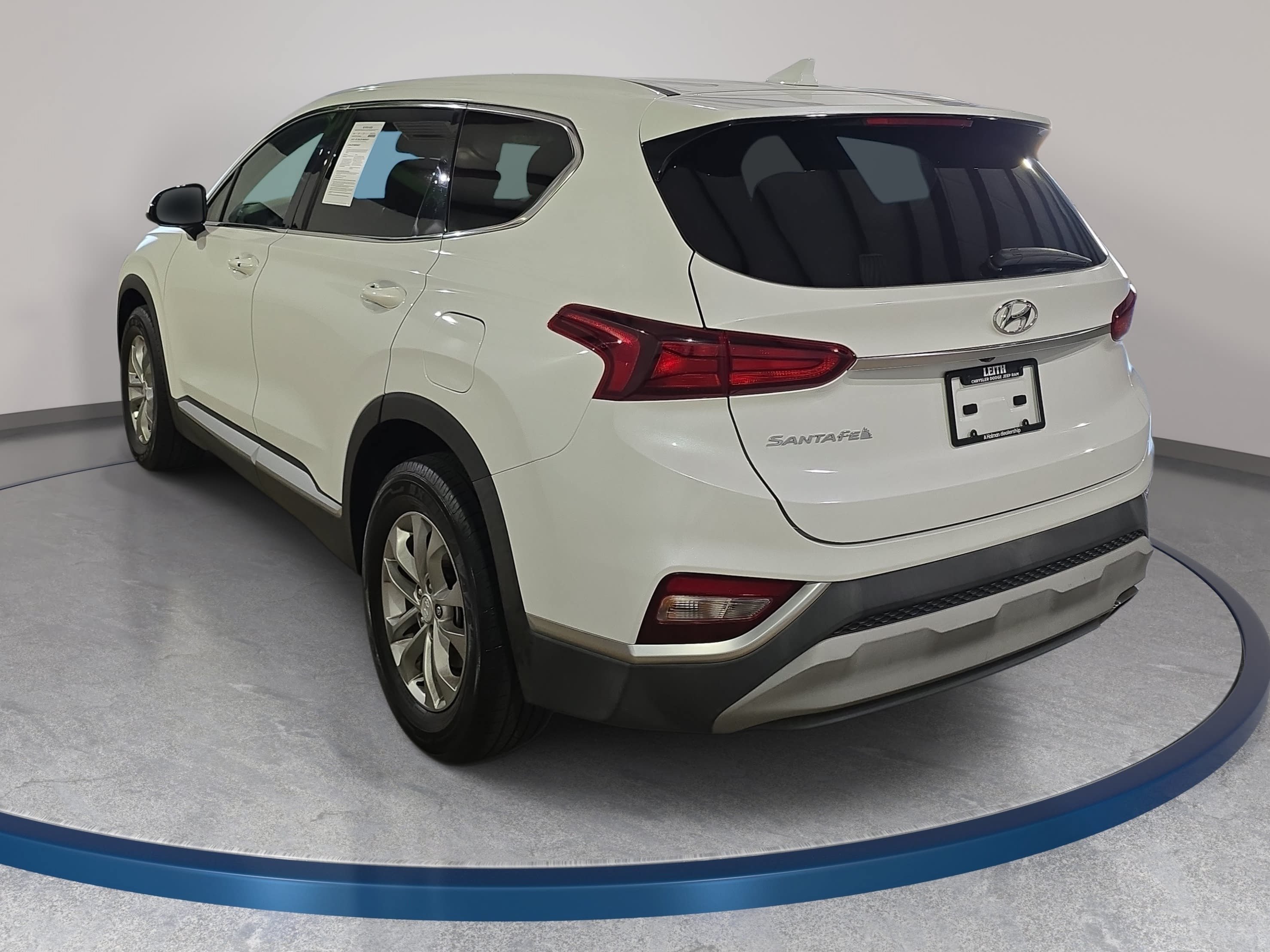 Used 2020 Hyundai Santa Fe SEL FWD image 8