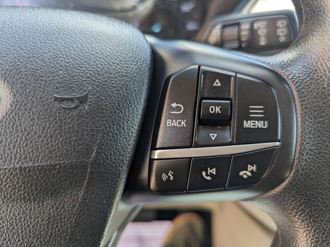 Used 2021 Ford Escape SE AWD/4WD image 17